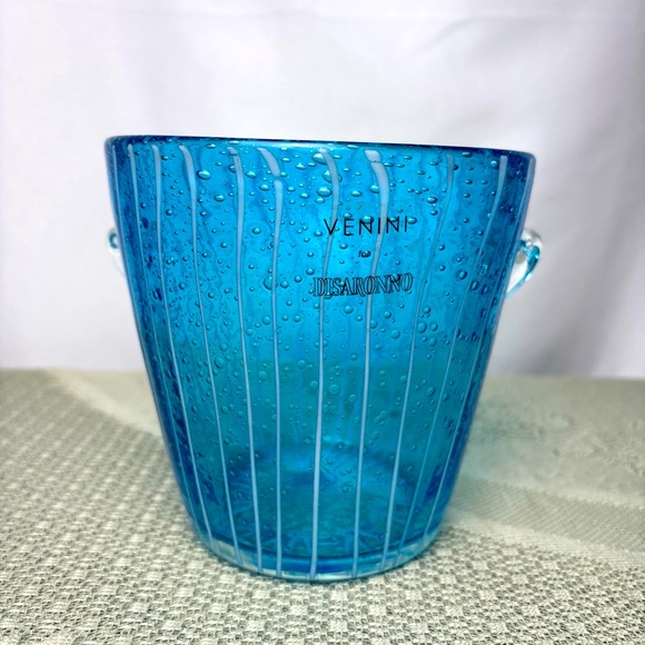 Disaronno 2025 christmas ad